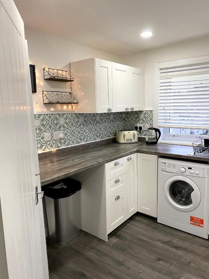 Entire Modern Apartment In Oban With Balcony المظهر الخارجي الصورة